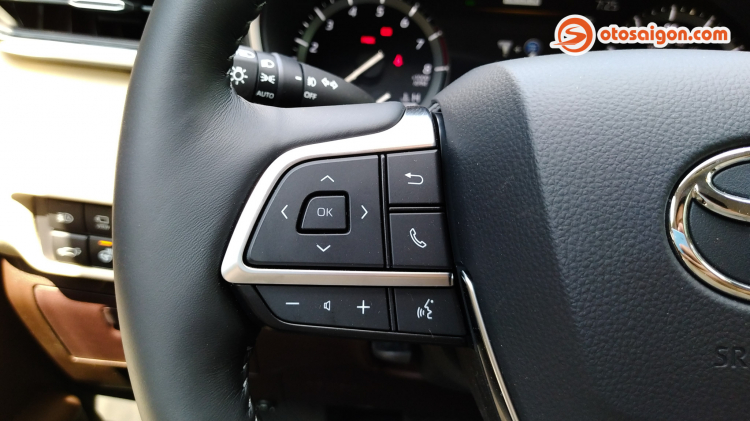 Chi tiết Toyota Highlander 2020 nhập Mỹ đầu tiên về Việt Nam, tràn ngập trang bị Chi tiết Toyota Highlander 2020 nhập Mỹ đầu tiên về Việt Nam, tràn ngập trang bị
