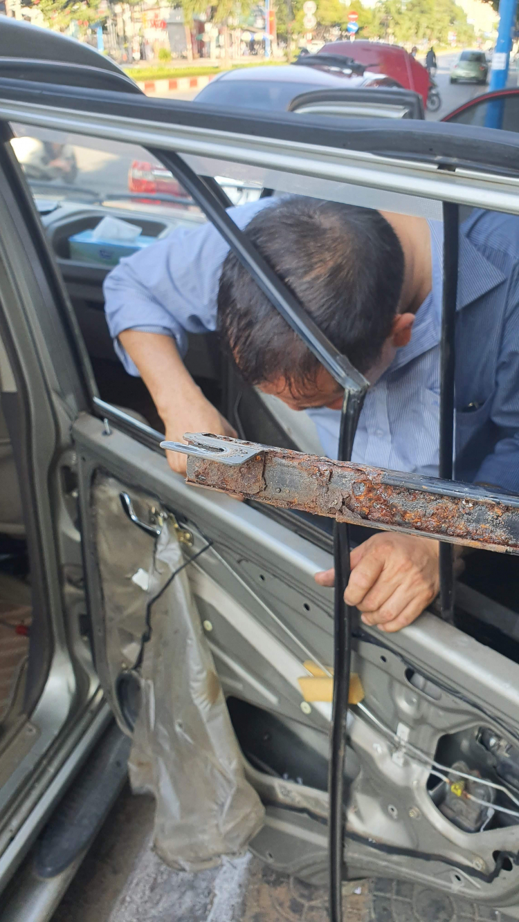 Jolie - Chiếc xe thân thiện Jolie - Chiếc xe thân thiện