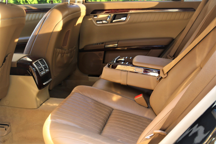Mercedes-Benz S600 máy V12 rao bán 1,3 tỷ đồng: hàng hiếm khó thể bỏ qua Mercedes-Benz S600 máy V12 rao bán 1,3 tỷ đồng: hàng hiếm khó thể bỏ qua