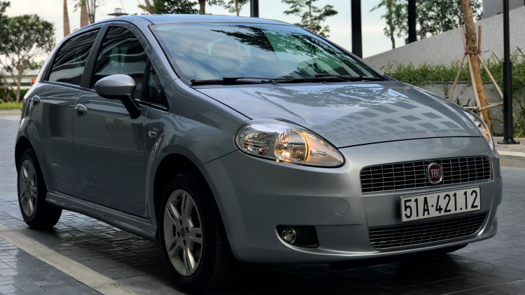 Của lạ Fiat Grande Punto đời 2009 rao bán giá "giật mình" 360 triệu đồng