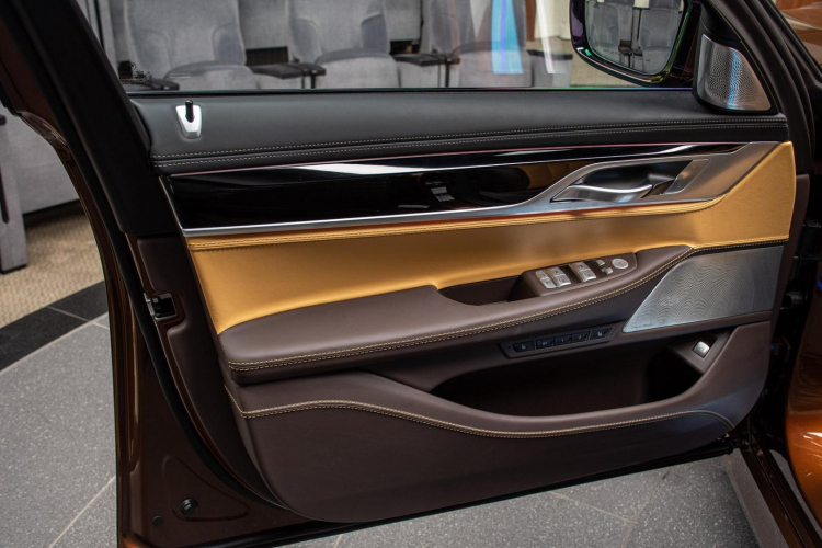 Chiêm ngưỡng Alpina B7: bản độ BMW 7-Series trong màu sơn đặc biệt