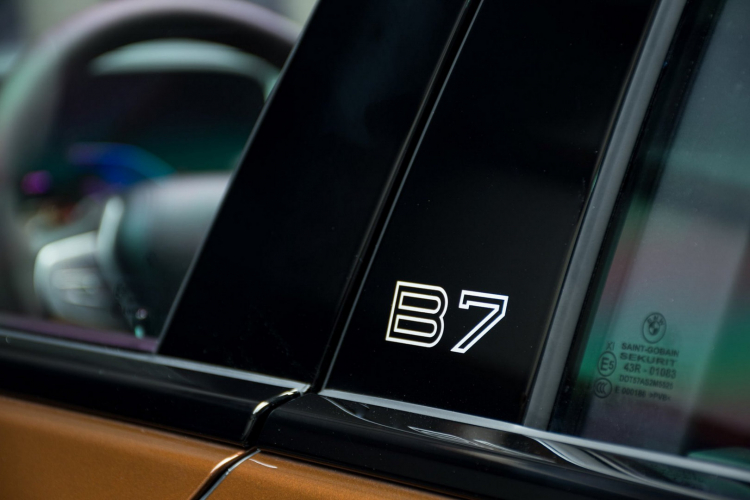 Chiêm ngưỡng Alpina B7: bản độ BMW 7-Series trong màu sơn đặc biệt