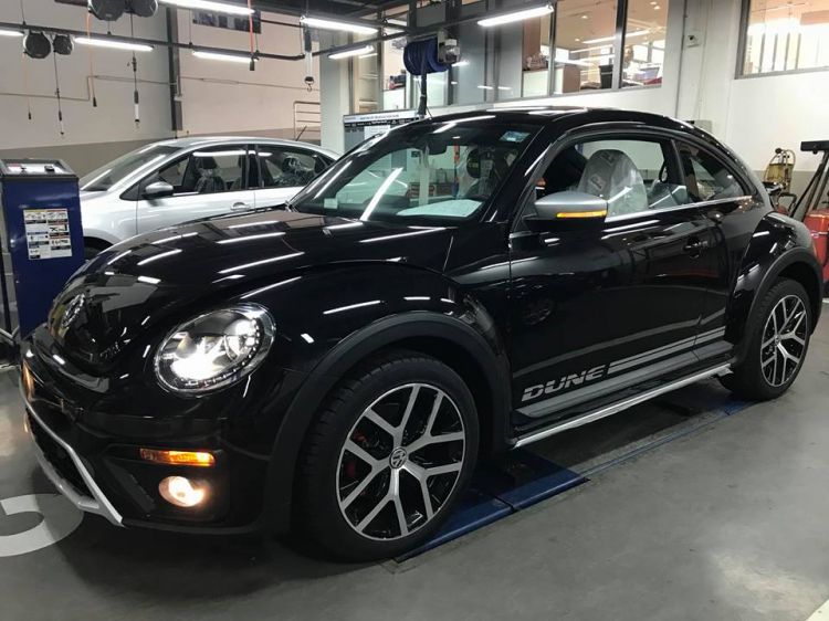 XE BỌ HUYỀN THOẠI - Volkswagen Beetle Dune 2020 - Đẹp Độc Lạ - Phụ nữ đi sang trọng, thu hút mọi ánh nhìn - Đảm bảo khác biệt - Số lượng ít