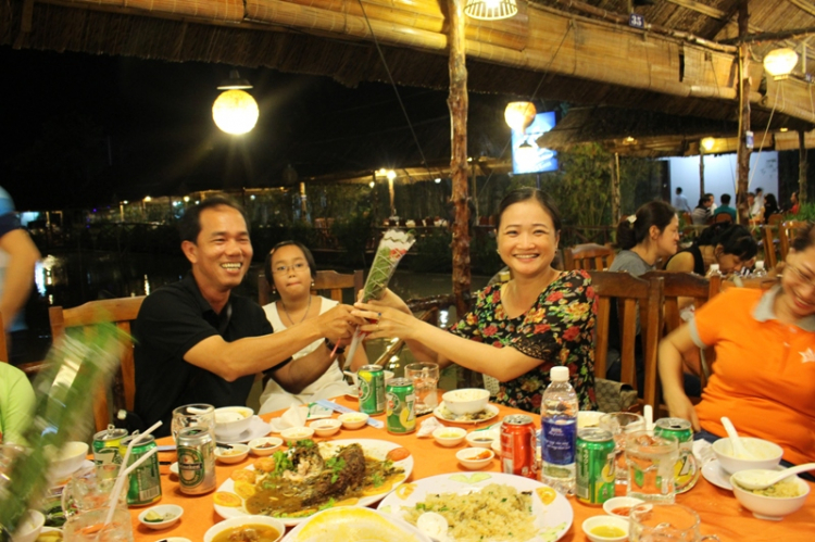 NƠI TỤ TẬP ĂN CHƠI VÀ ĐÓN CHÀO THÀNH VIÊN MỚI CỦA AE SORENTO ! NƠI TỤ TẬP ĂN CHƠI VÀ ĐÓN CHÀO THÀNH VIÊN MỚI CỦA AE SORENTO !