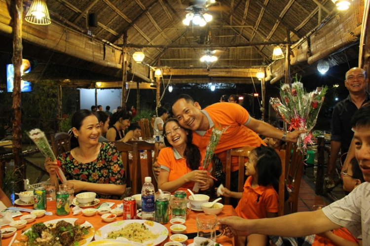NƠI TỤ TẬP ĂN CHƠI VÀ ĐÓN CHÀO THÀNH VIÊN MỚI CỦA AE SORENTO ! NƠI TỤ TẬP ĂN CHƠI VÀ ĐÓN CHÀO THÀNH VIÊN MỚI CỦA AE SORENTO !