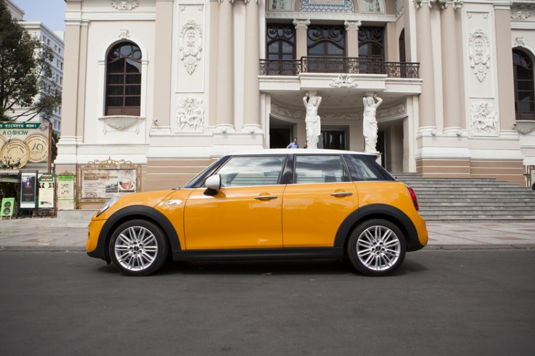 Mini 5 cửa chính thức có mặt tại Việt Nam Mini 5 cửa chính thức có mặt tại Việt Nam