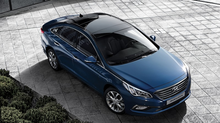 Hyundai Sonata 2015 giảm giá còn dưới 1 tỷ đồng