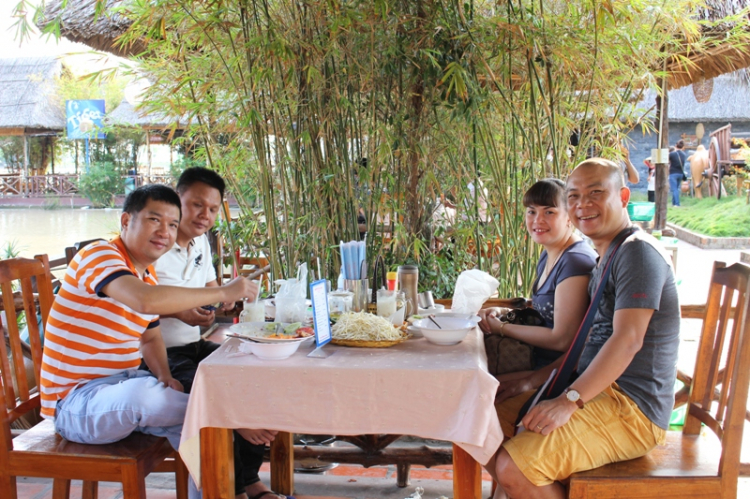 NƠI TỤ TẬP ĂN CHƠI VÀ ĐÓN CHÀO THÀNH VIÊN MỚI CỦA AE SORENTO ! NƠI TỤ TẬP ĂN CHƠI VÀ ĐÓN CHÀO THÀNH VIÊN MỚI CỦA AE SORENTO !
