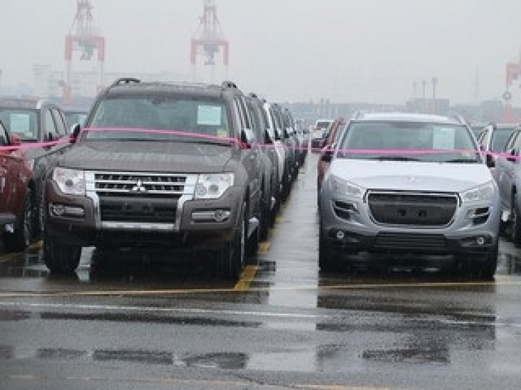 Xuất hiện Mitsubishi Outlander bản “facelift” Xuất hiện Mitsubishi Outlander bản “facelift”