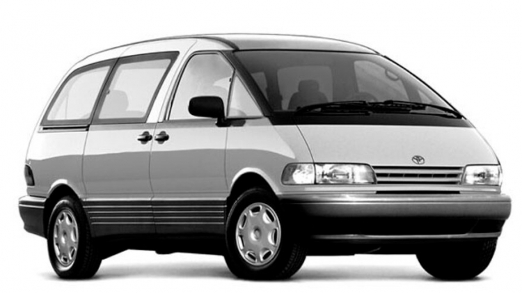 Toyota Previa: chiếc minivan lạ thường nhất của Toyota | Otosaigon