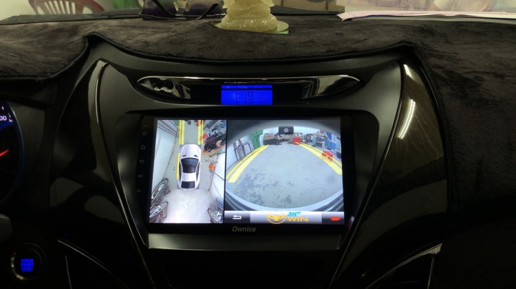 Camera 360 độ OWIN - An toàn tuyệt đối, ghi lại hành trình, vạch dẫn hướng Mercedes chính xác Camera 360 độ OWIN - An toàn tuyệt đối, ghi lại hành trình, vạch dẫn hướng Mercedes chính xác