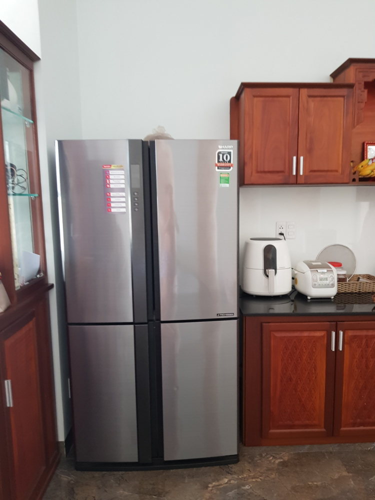 Có nên mua tủ lạnh sharp 4 cánh? Có nên mua tủ lạnh sharp 4 cánh?