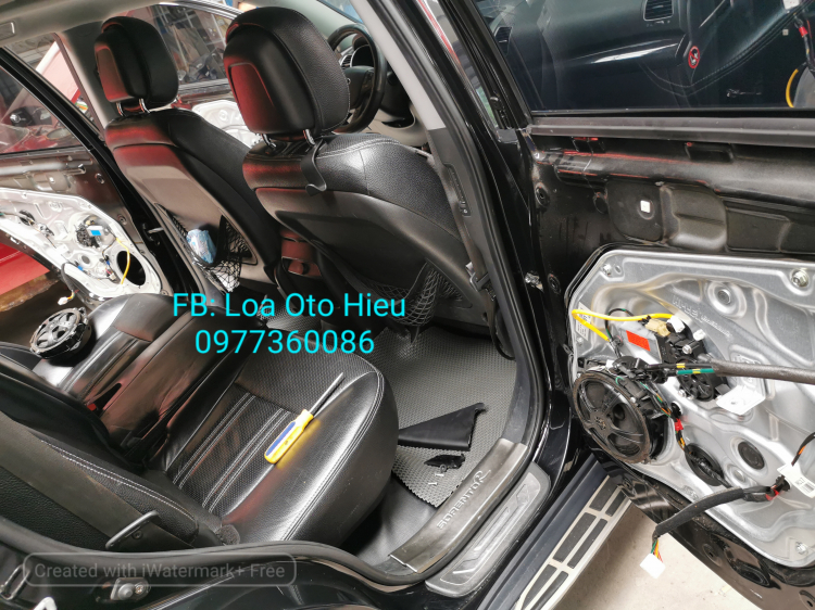 Kia Sorento độ hệ thống âm thanh Luxury Car