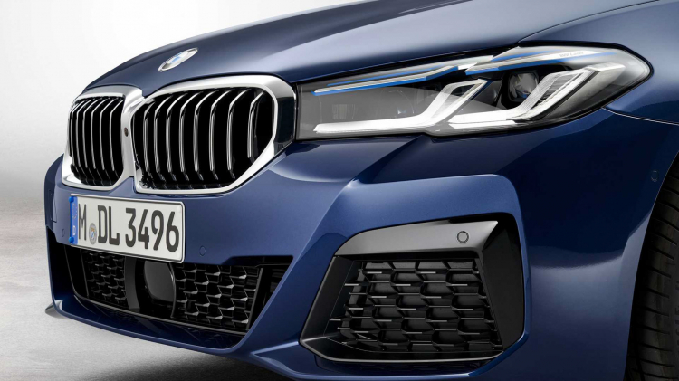 BMW 5 Series 2021 chính thức ra mắt: Tinh chỉnh thiết kế, tập trung công nghệ mild-hybrid BMW 5 Series 2021 chính thức ra mắt: Tinh chỉnh thiết kế, tập trung công nghệ mild-hybrid