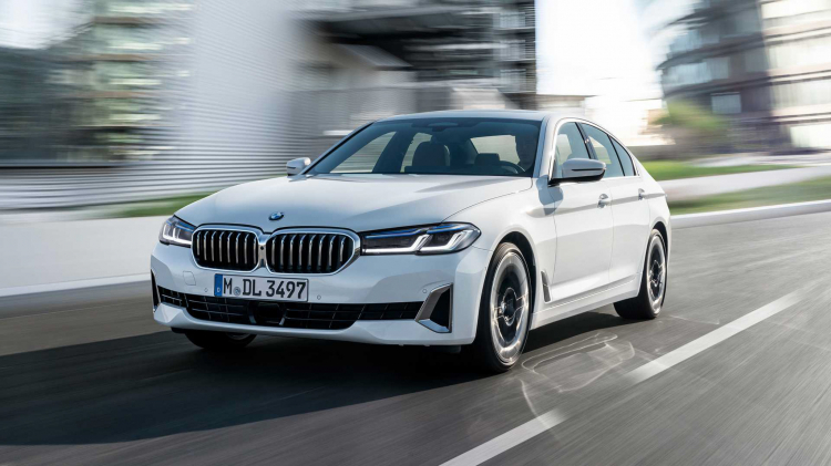 BMW 5 Series 2021 chính thức ra mắt: Tinh chỉnh thiết kế, tập trung công nghệ mild-hybrid BMW 5 Series 2021 chính thức ra mắt: Tinh chỉnh thiết kế, tập trung công nghệ mild-hybrid