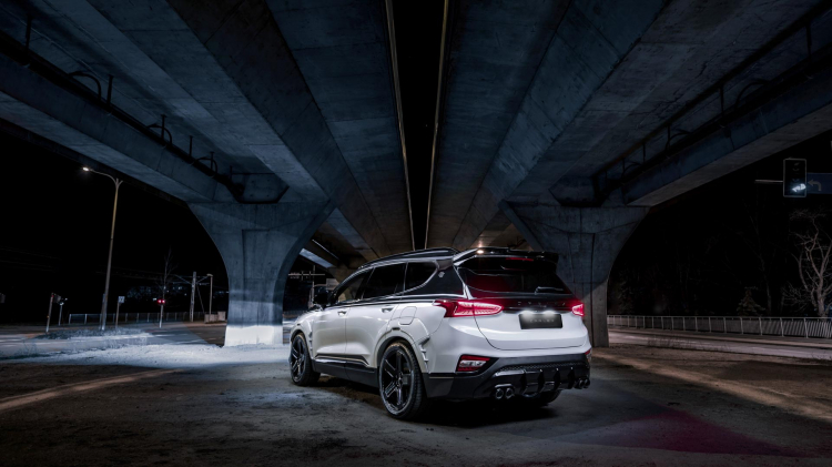 Không nhận ra Hyundai Santa Fe với gói độ từ Carlex Design Không nhận ra Hyundai Santa Fe với gói độ từ Carlex Design