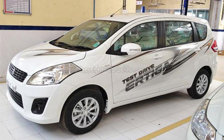 Cầm lái Suzuki Ertiga: xe gia đình 5+2