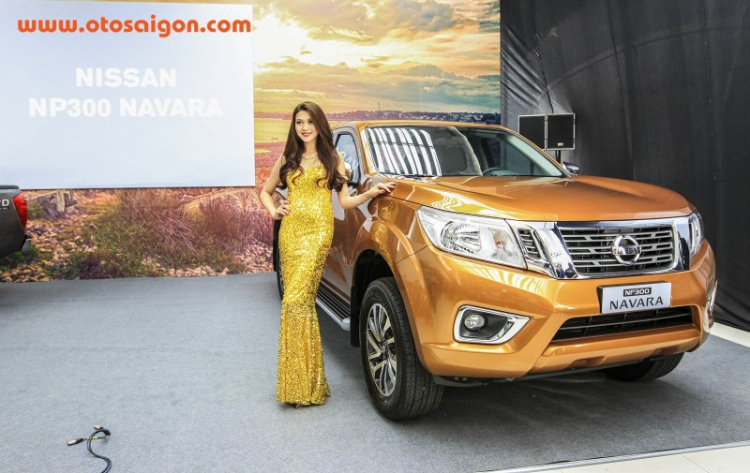 Nissan Navara 2015 ra mắt khách hàng phía Nam, giá từ 645 đến 835 triệu đồng