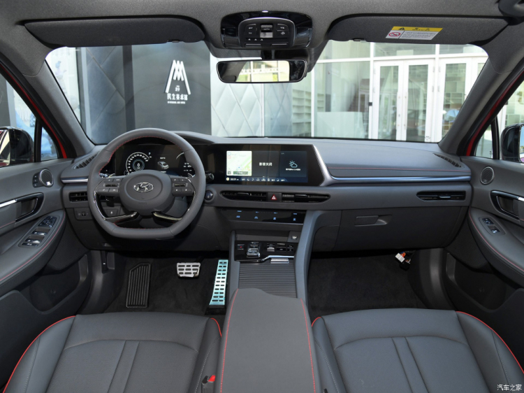 Hyundai Sonata 2020 ra mắt phiên bản trục cơ sở kéo dài, nội thất cực hiện đại Hyundai Sonata 2020 ra mắt phiên bản trục cơ sở kéo dài, nội thất cực hiện đại