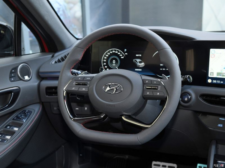 Hyundai Sonata 2020 ra mắt phiên bản trục cơ sở kéo dài, nội thất cực hiện đại