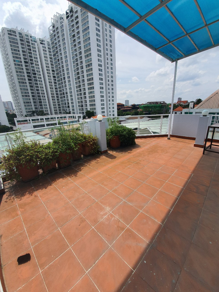 Sài Gòn: Có bác nào bị ngộp cần giải cứu BĐS không? Sài Gòn: Có bác nào bị ngộp cần giải cứu BĐS không?