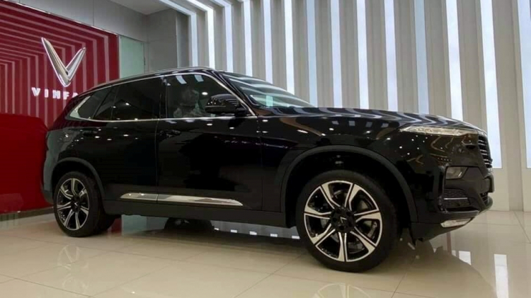 Hỏi thăm bác nào đi Vinfast Lux SA 2.0 Premium ở Q7