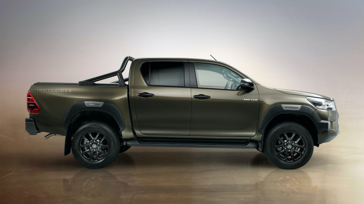 Toyota ra mắt thêm phiên bản Hilux 2021 tấn công thị trường châu Âu