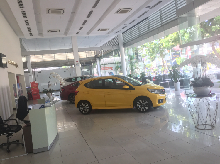 Trưa nay có vỏ xe CRV zin thanh ný
