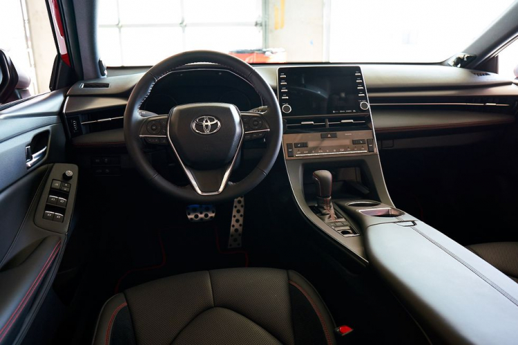 Toyota Avalon TRD 2020 bất ngờ về Việt Nam, giá không dưới 3 tỷ đồng