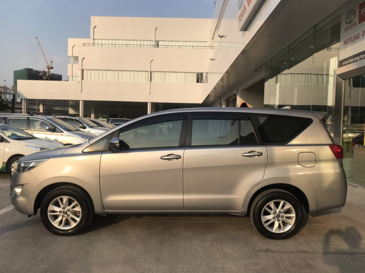 Cần bán Toyota Innova số sàn 2018. Bao Test bao rút gốc