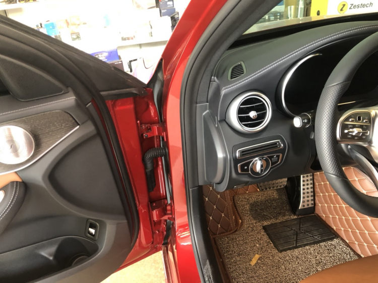 OWIN - Cửa hít tự động cho ô tô - Cửa hít chính hãng OEM zin theo xe OWIN - Cửa hít tự động cho ô tô - Cửa hít chính hãng OEM zin theo xe