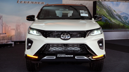 Otosaigon-fortuner_legender_white_010.jpg