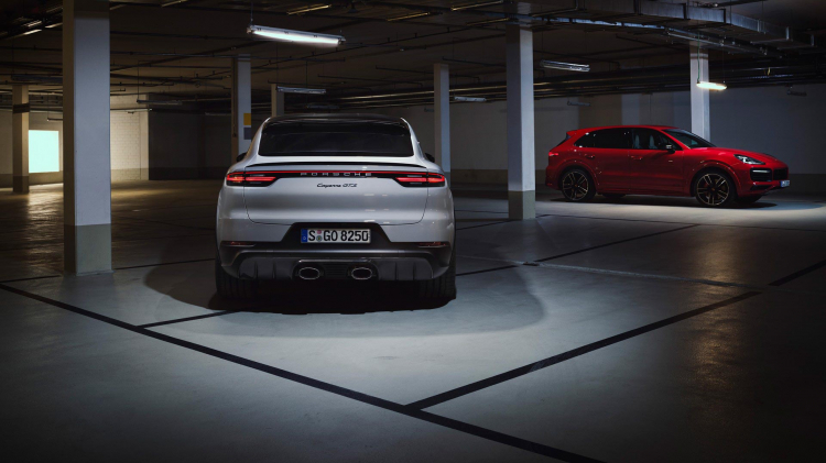 Porsche Cayenne GTS 2021 chính thức lộ diện, động cơ V8 tái xuất