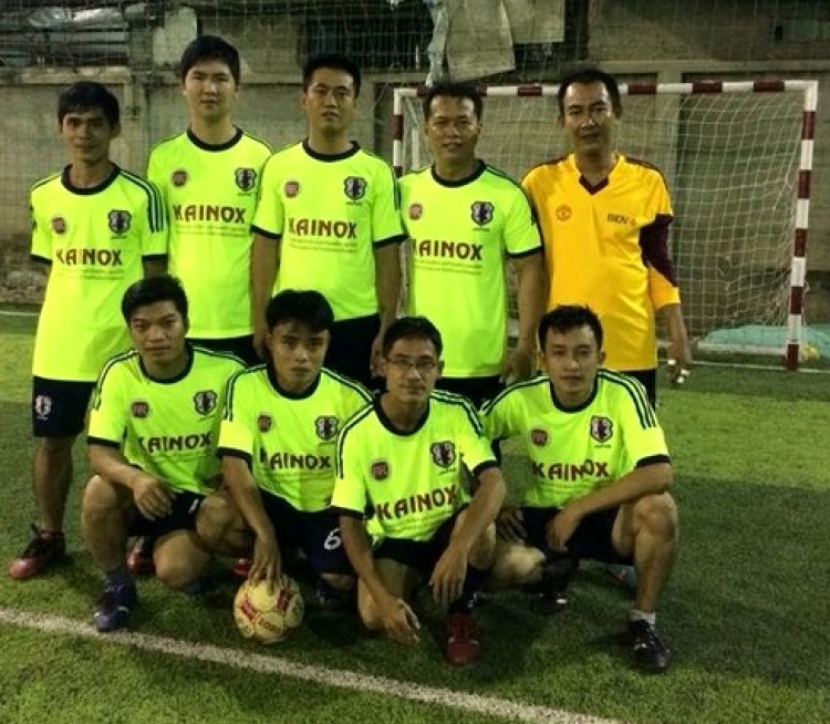 Đội bóng FIFC tập trung tham gia giải OS FUTSAL CHAMPIONS 2015