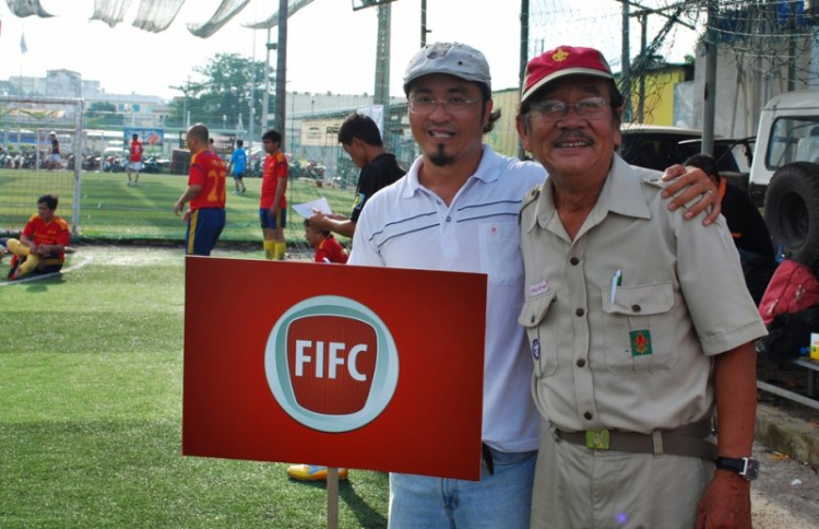 Đội bóng FIFC tập trung tham gia giải OS FUTSAL CHAMPIONS 2015