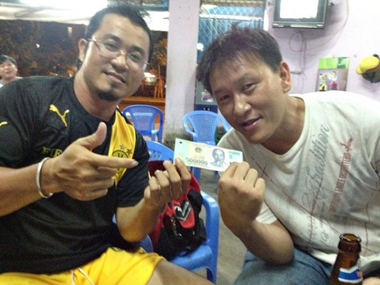 Đội bóng FIFC tập trung tham gia giải OS FUTSAL CHAMPIONS 2015 Đội bóng FIFC tập trung tham gia giải OS FUTSAL CHAMPIONS 2015