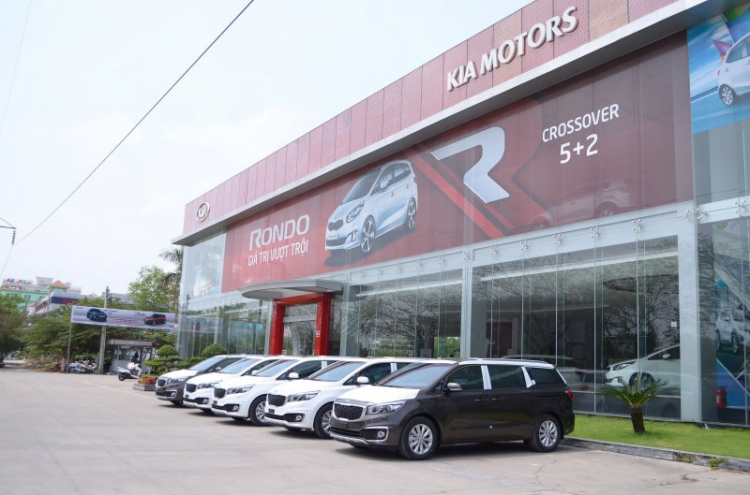 Các chủ xe Kia Sedona 2015 vào đây đánh giá xe mới mua Các chủ xe Kia Sedona 2015 vào đây đánh giá xe mới mua