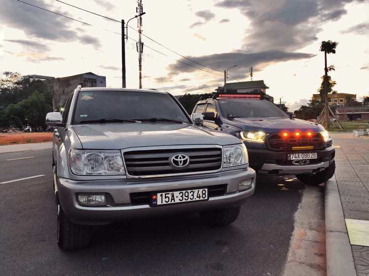 Cỗ máy uống xăng Land Cruiser của Toyota sau 15 năm còn lại gì? Cỗ máy uống xăng Land Cruiser của Toyota sau 15 năm còn lại gì?