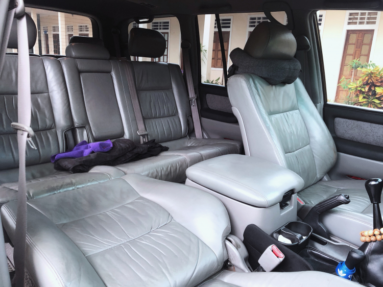 Cỗ máy uống xăng Land Cruiser của Toyota sau 15 năm còn lại gì? Cỗ máy uống xăng Land Cruiser của Toyota sau 15 năm còn lại gì?