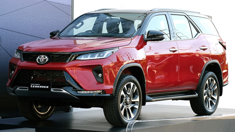 Oser tranh cãi về Toyota Fortuner 2021: Đẹp thì có đẹp nhưng chưa vừa lòng