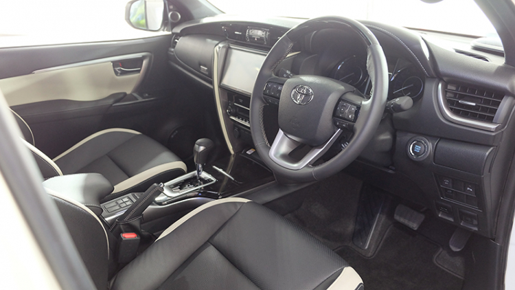 Oser tranh cãi về Toyota Fortuner 2021: Đẹp thì có đẹp nhưng chưa vừa lòng Oser tranh cãi về Toyota Fortuner 2021: Đẹp thì có đẹp nhưng chưa vừa lòng