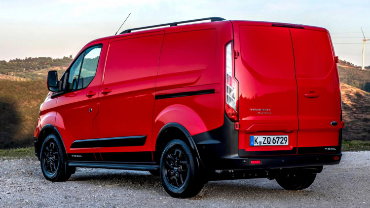 Ford Transit và Ford Tourneo ra mắt thêm 2 phiên bản mạnh mẽ hơn tại Châu Âu