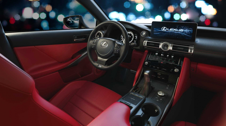 Lexus IS 2021 thế hệ mới: Đổi thiết kế, giữ động cơ