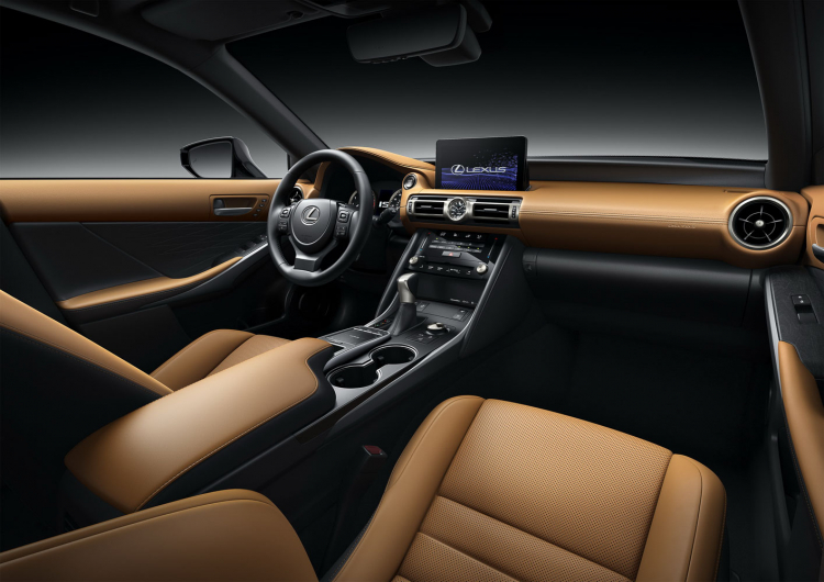 Lexus IS 2021 thế hệ mới: Đổi thiết kế, giữ động cơ