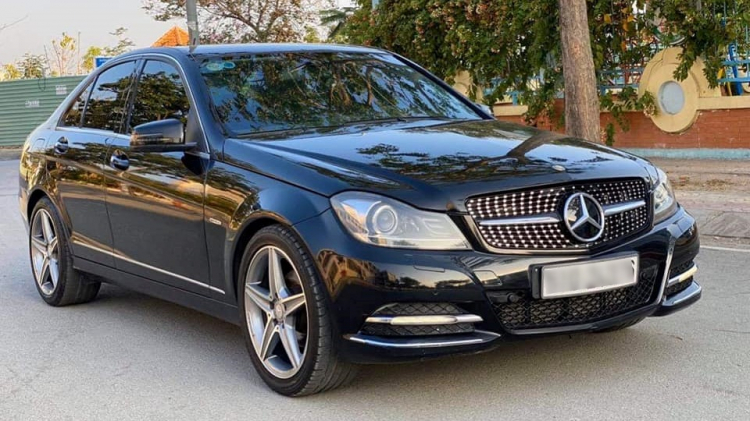 Cần địa chỉ nâng cấp đại tu xe Mercedes C250 tại Sài Gòn