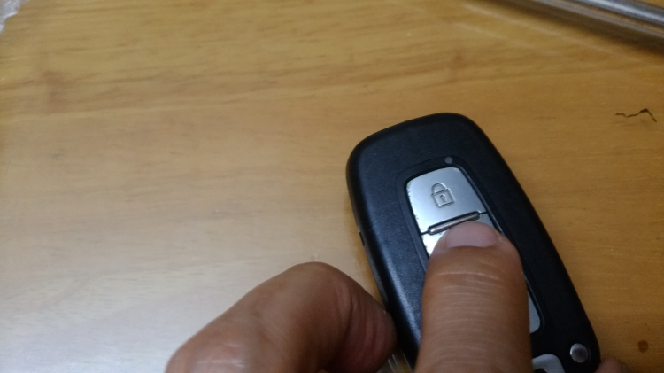 Rớt hư Remote chìa ô tô Rớt hư Remote chìa ô tô