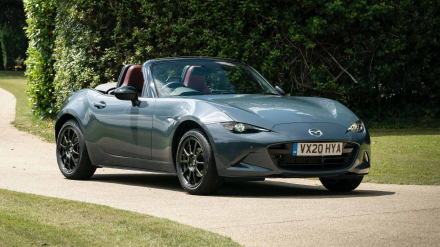 otosaigon-mazda-mx-5-r-sport-38.jpg