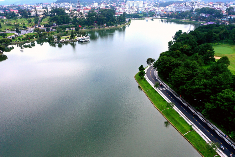 Xuyệt Việt - Đi khi ta còn có thể 2020 Xuyệt Việt - Đi khi ta còn có thể 2020