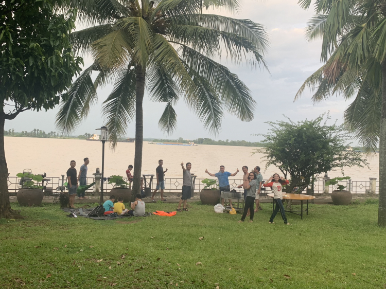 tìm địa điểm party cho khoảng 20 người tìm địa điểm party cho khoảng 20 người