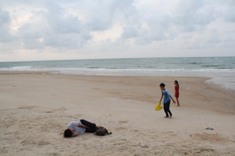 Offline chớp nhoáng ngủ lều tại Hồ Cốc